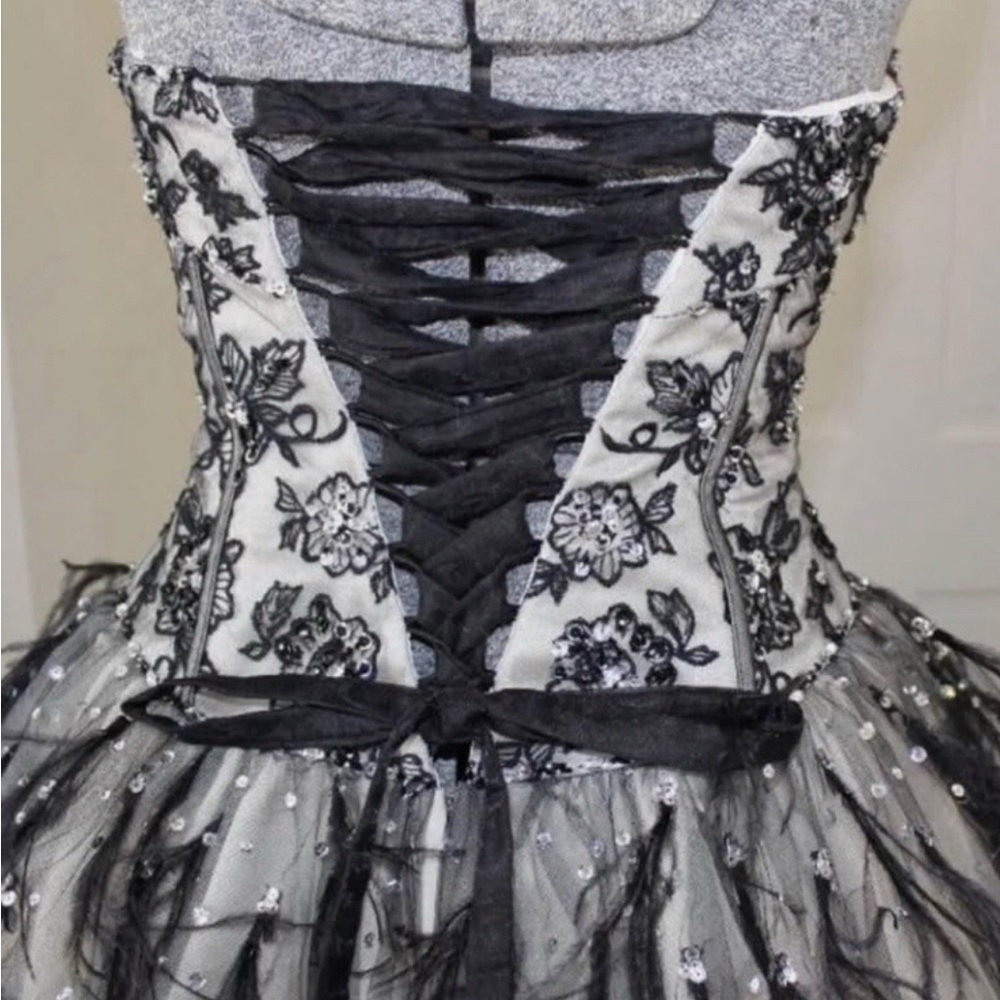 Paparazzi Prom Dress with Lace and Feathers 91084 by Mori Lee Gown Formal 7/8 - Picture 6 of 10